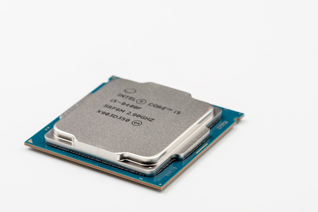 Intel 的I系列CPU(1151腳位)